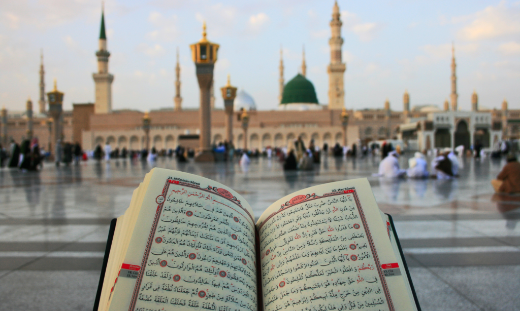 amalan sunnah yang bisa dilakukan di Masjid Nabawi